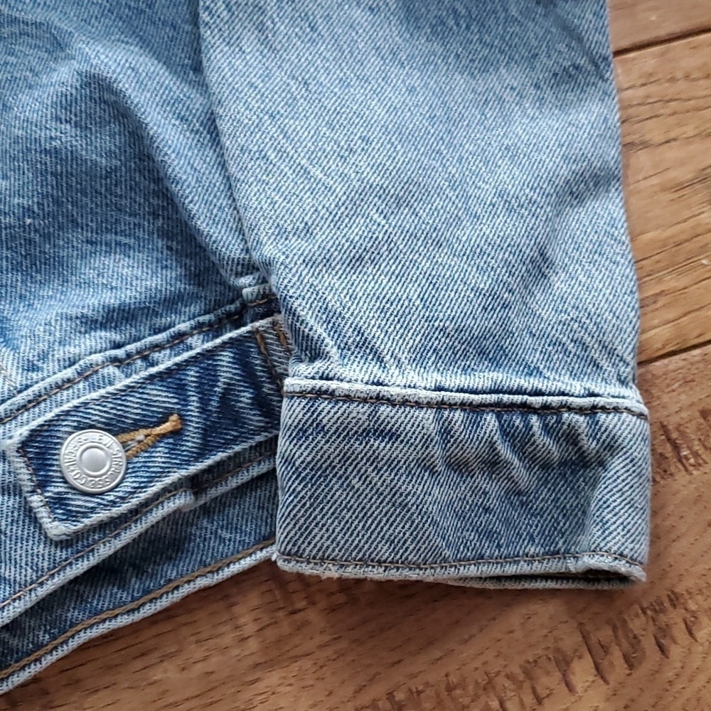Levi' Ex Boyfriend Trucker Denim Jean Jacket - Picture 7 of 11
